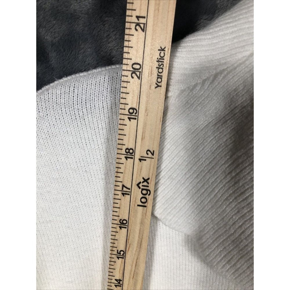 Warm And Cozy Lifestyle Sweater Woman's Adult Medium - Picture 13 of 15